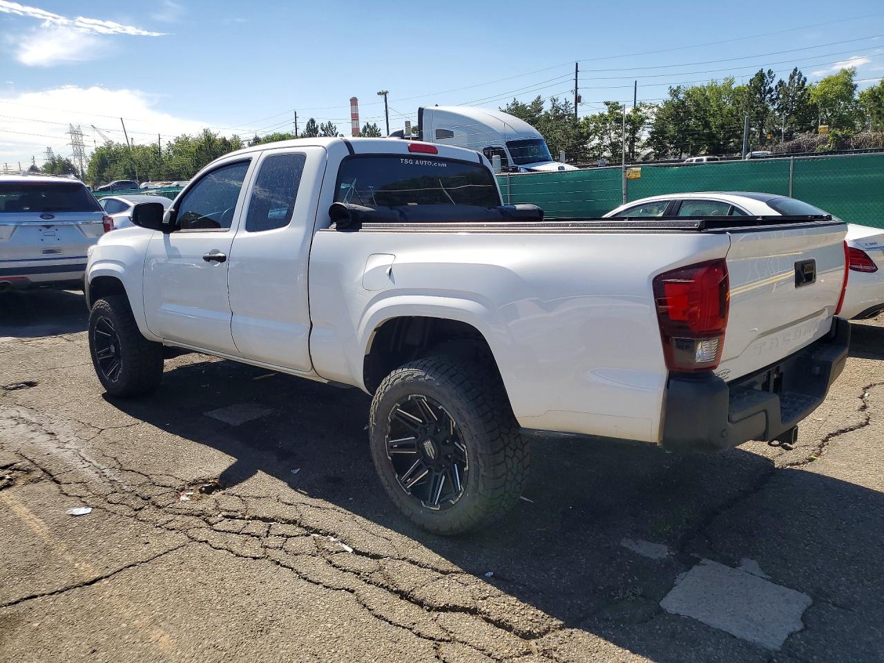 2018 TOYOTA TACOMA