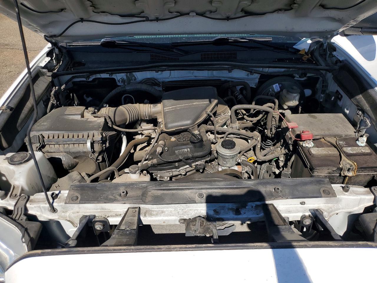 2018 TOYOTA TACOMA