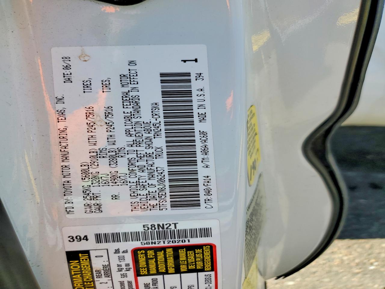 2018 TOYOTA TACOMA