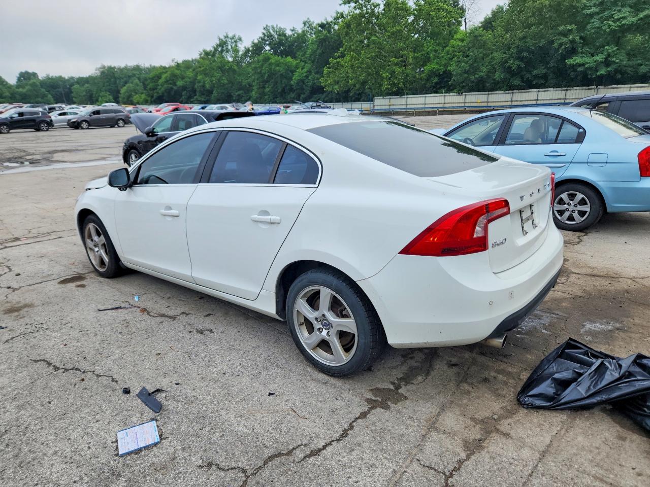 2013 VOLVO S60