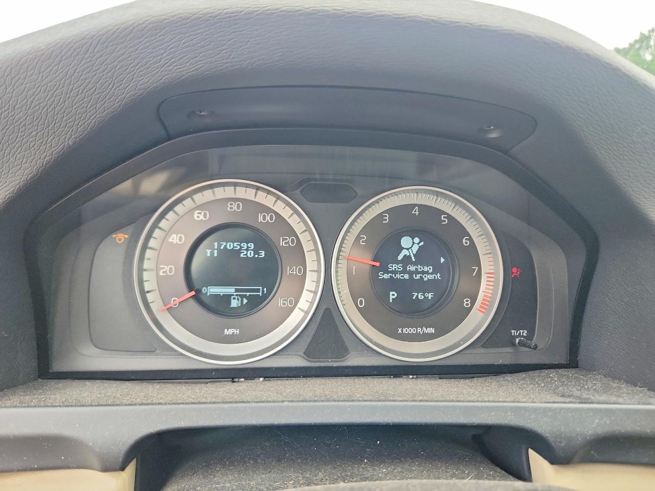 2013 VOLVO S60