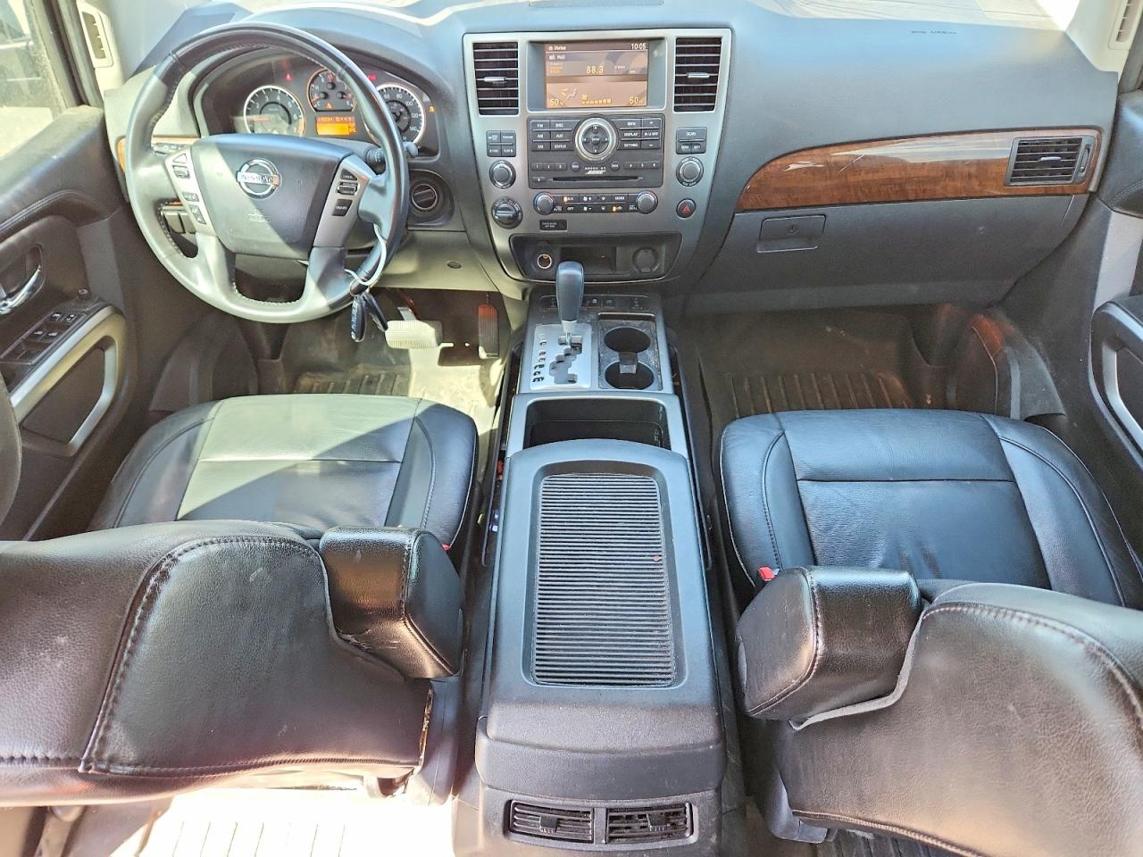 2015 NISSAN ARMADA