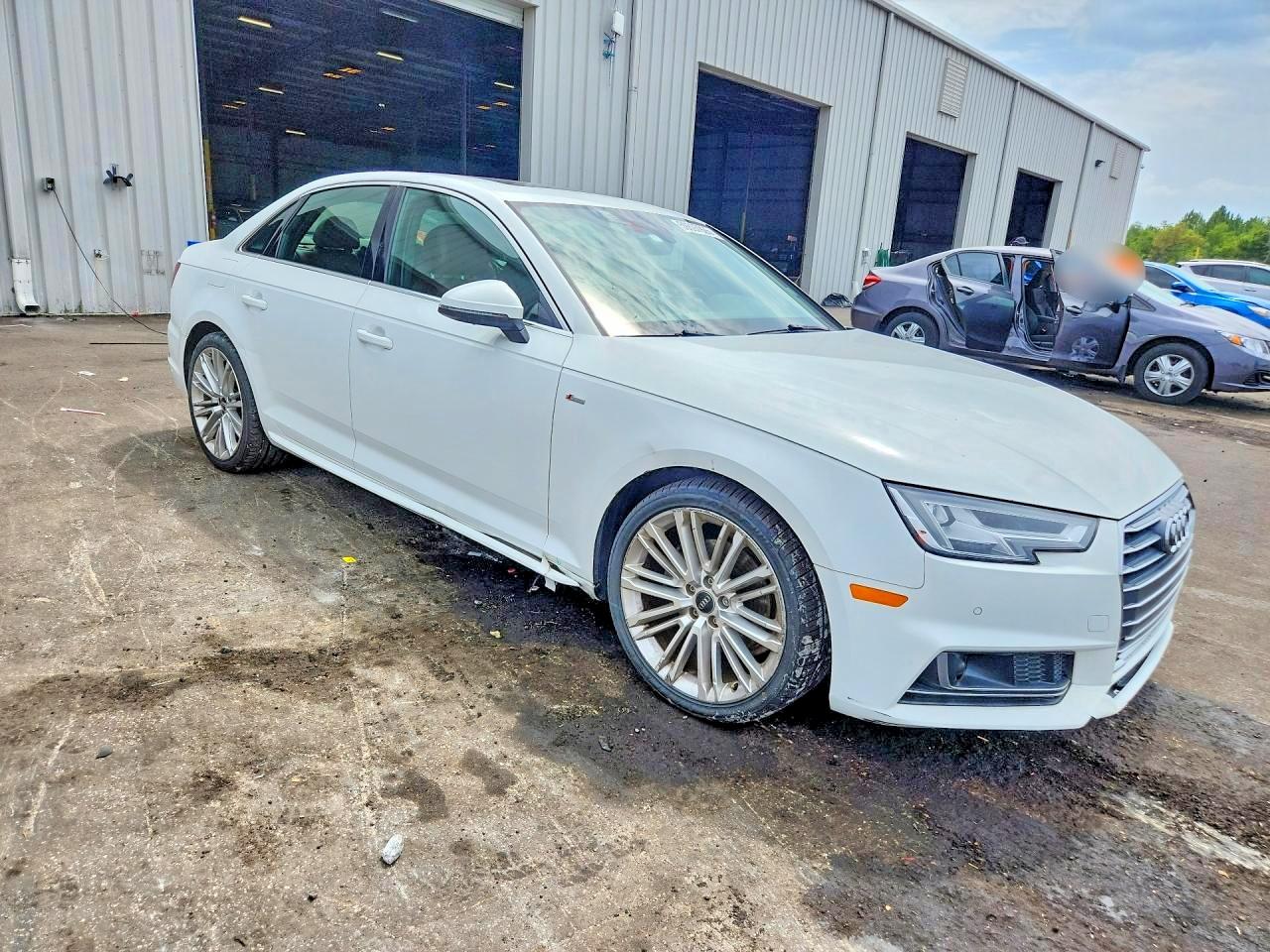 2018 AUDI A4