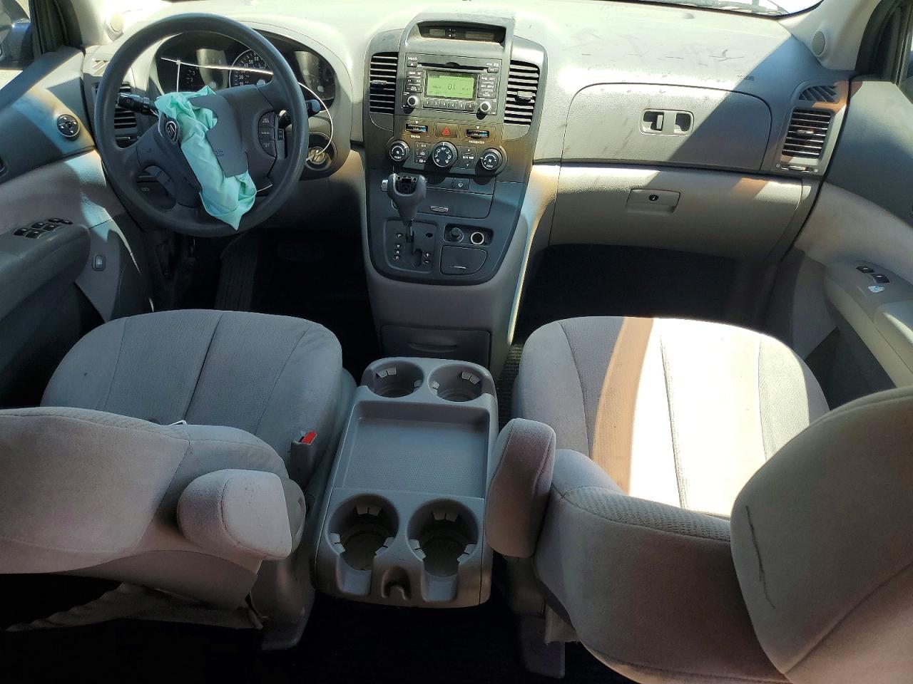 2009 KIA SEDONA