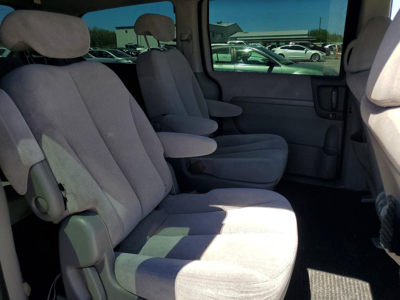 2009 KIA SEDONA
