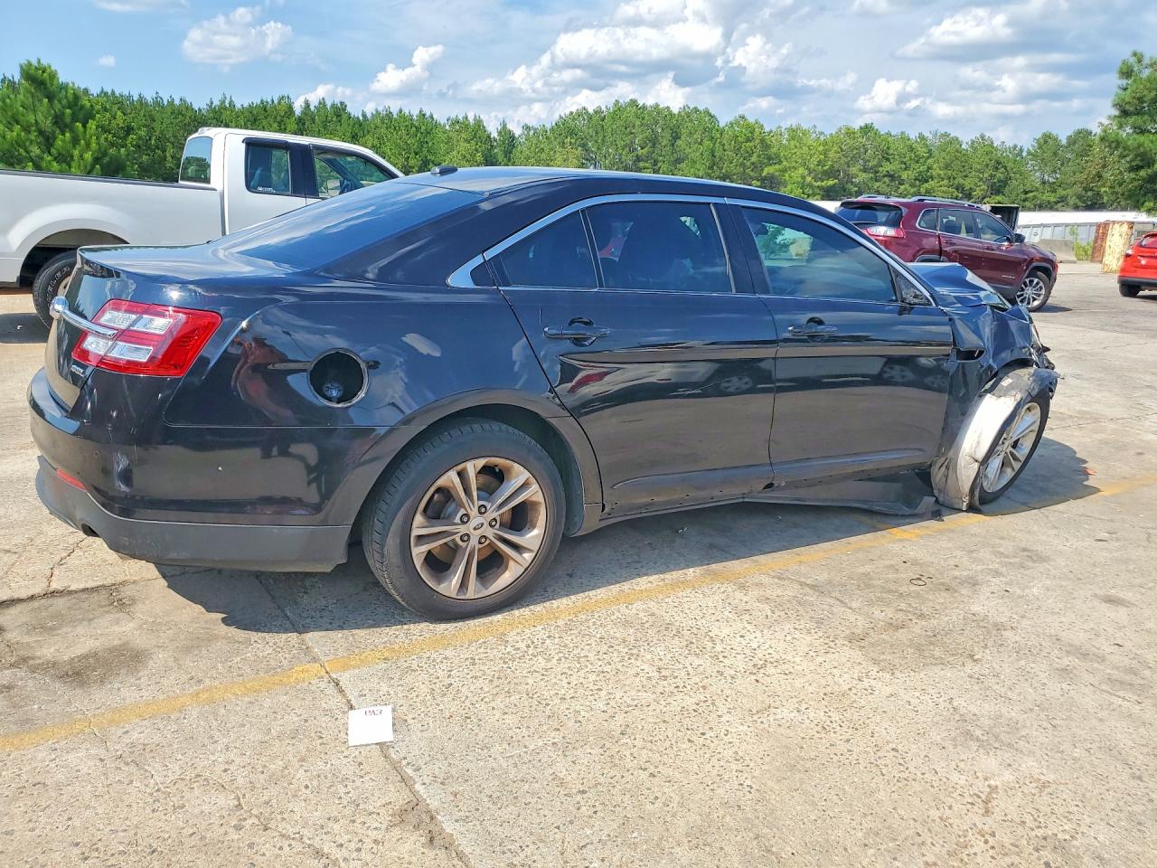 2019 FORD TAURUS