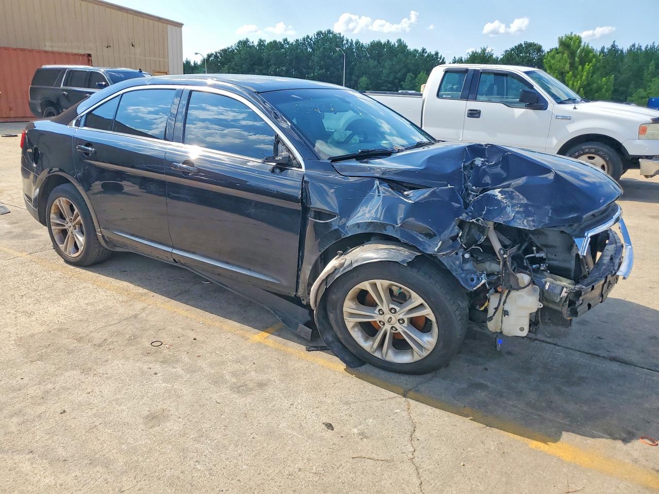 2019 FORD TAURUS