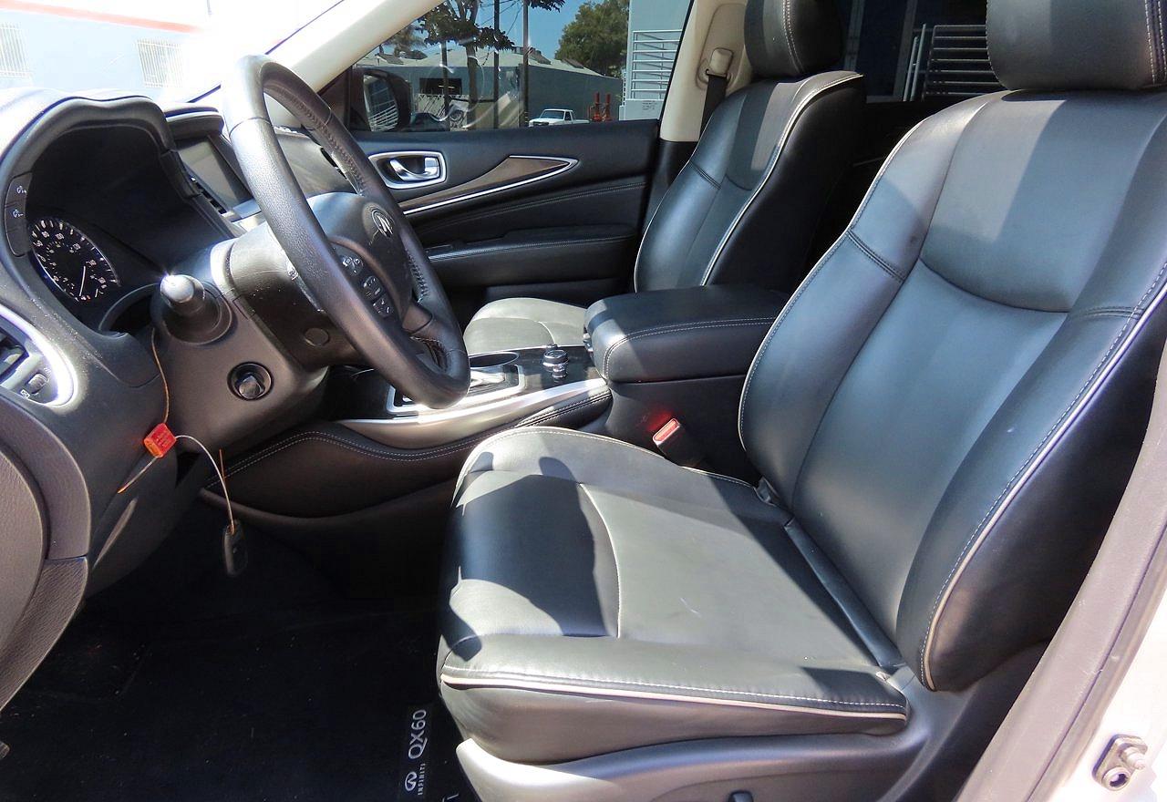 2020 INFINITI QX60 PURE