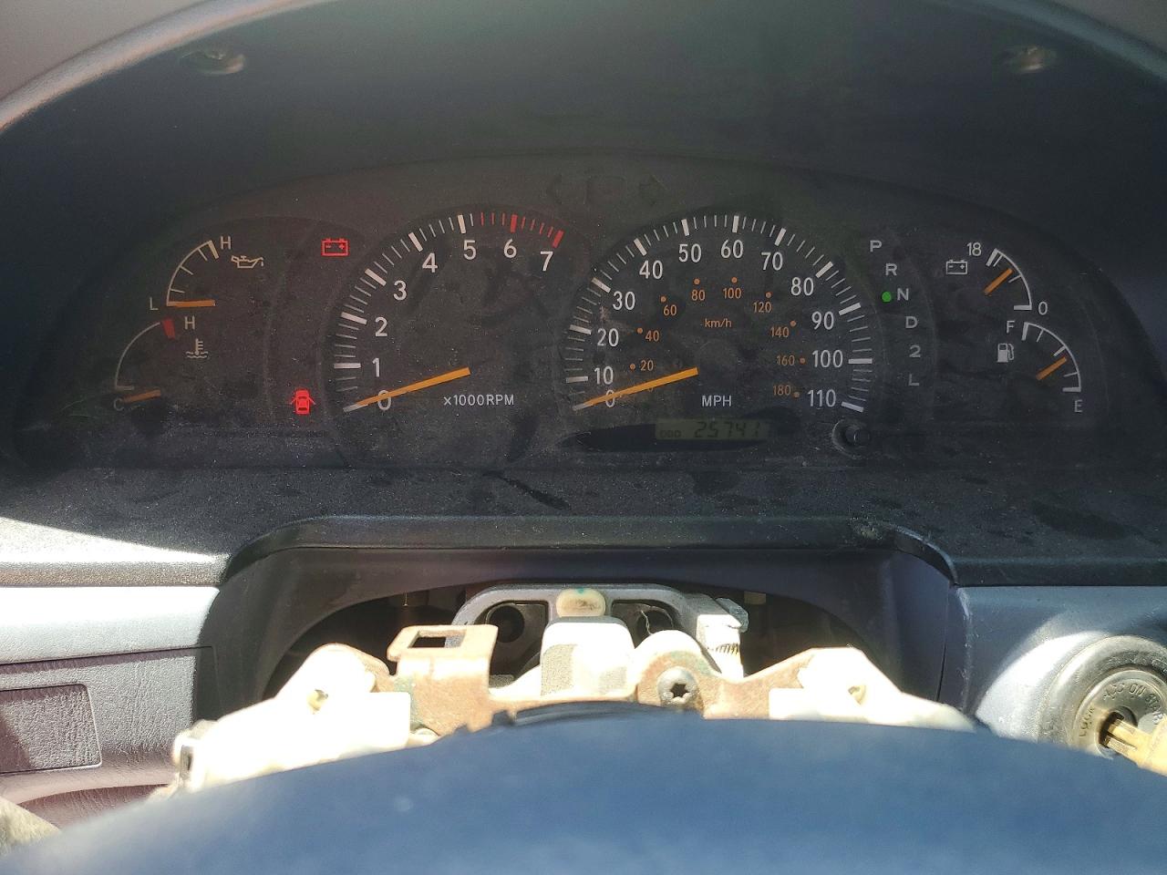 2001 TOYOTA TUNDRA