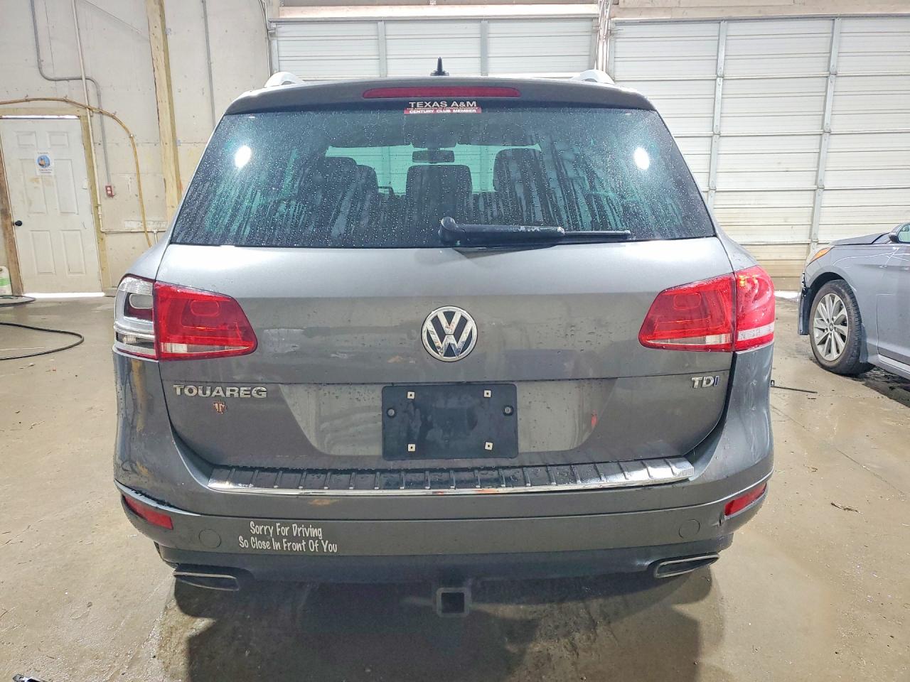 2013 VOLKSWAGEN TOUAREG