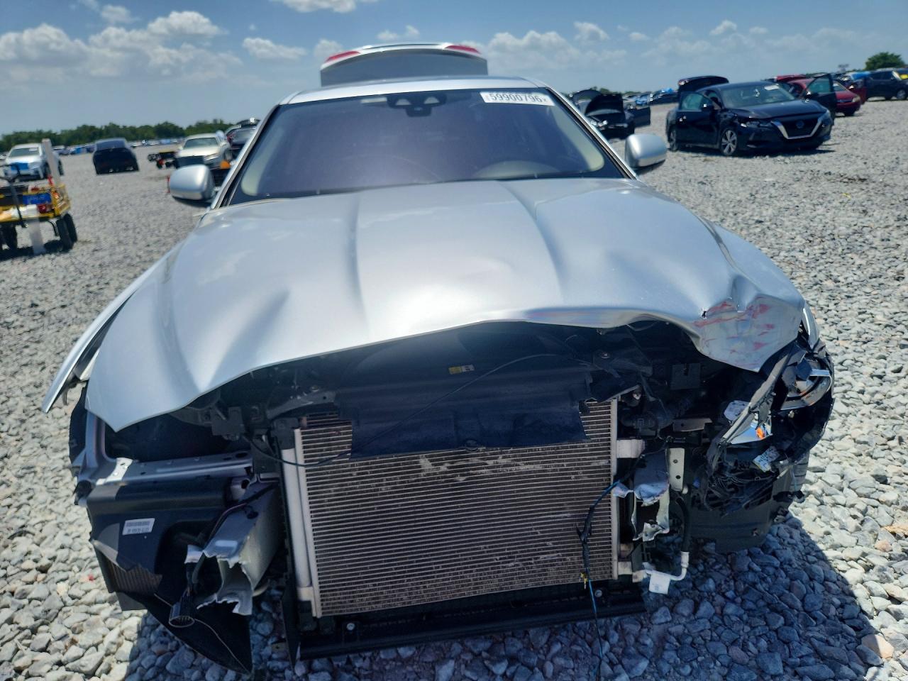 2019 JAGUAR XE