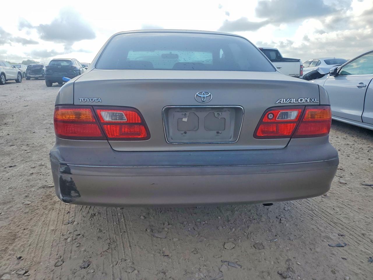 1999 TOYOTA AVALON