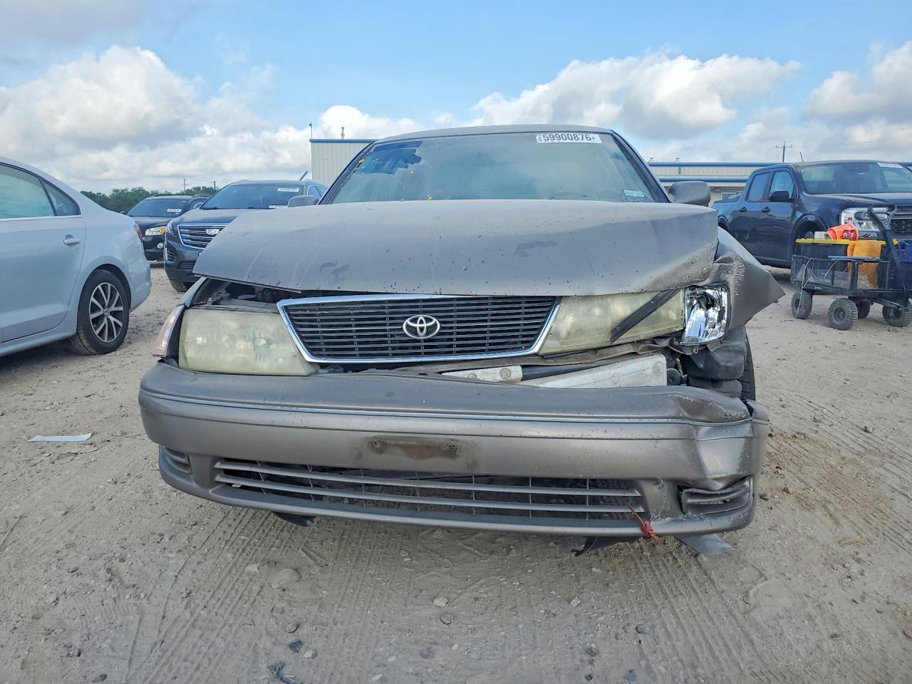 1999 TOYOTA AVALON