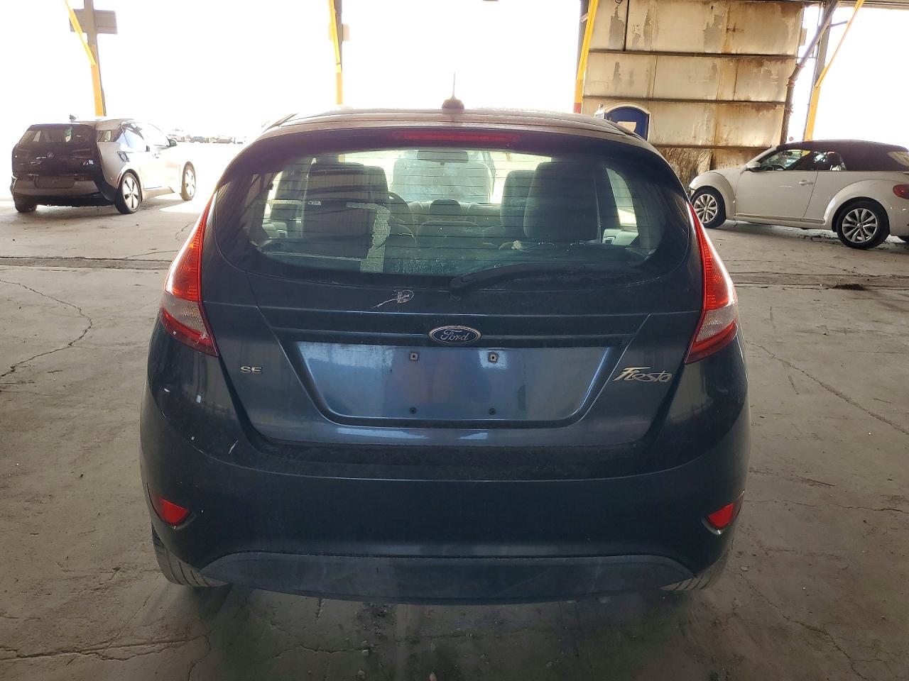 2011 FORD FIESTA