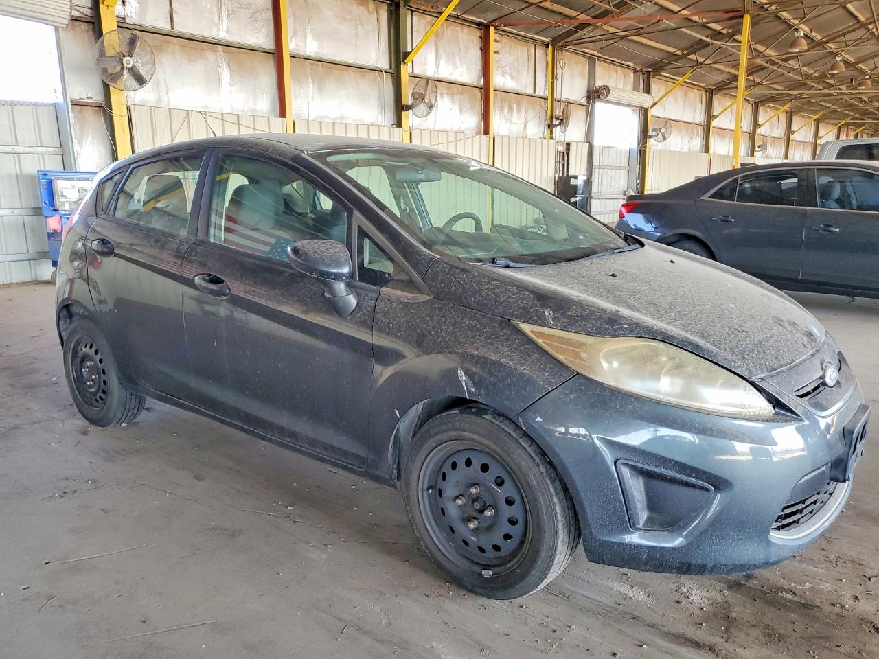 2011 FORD FIESTA