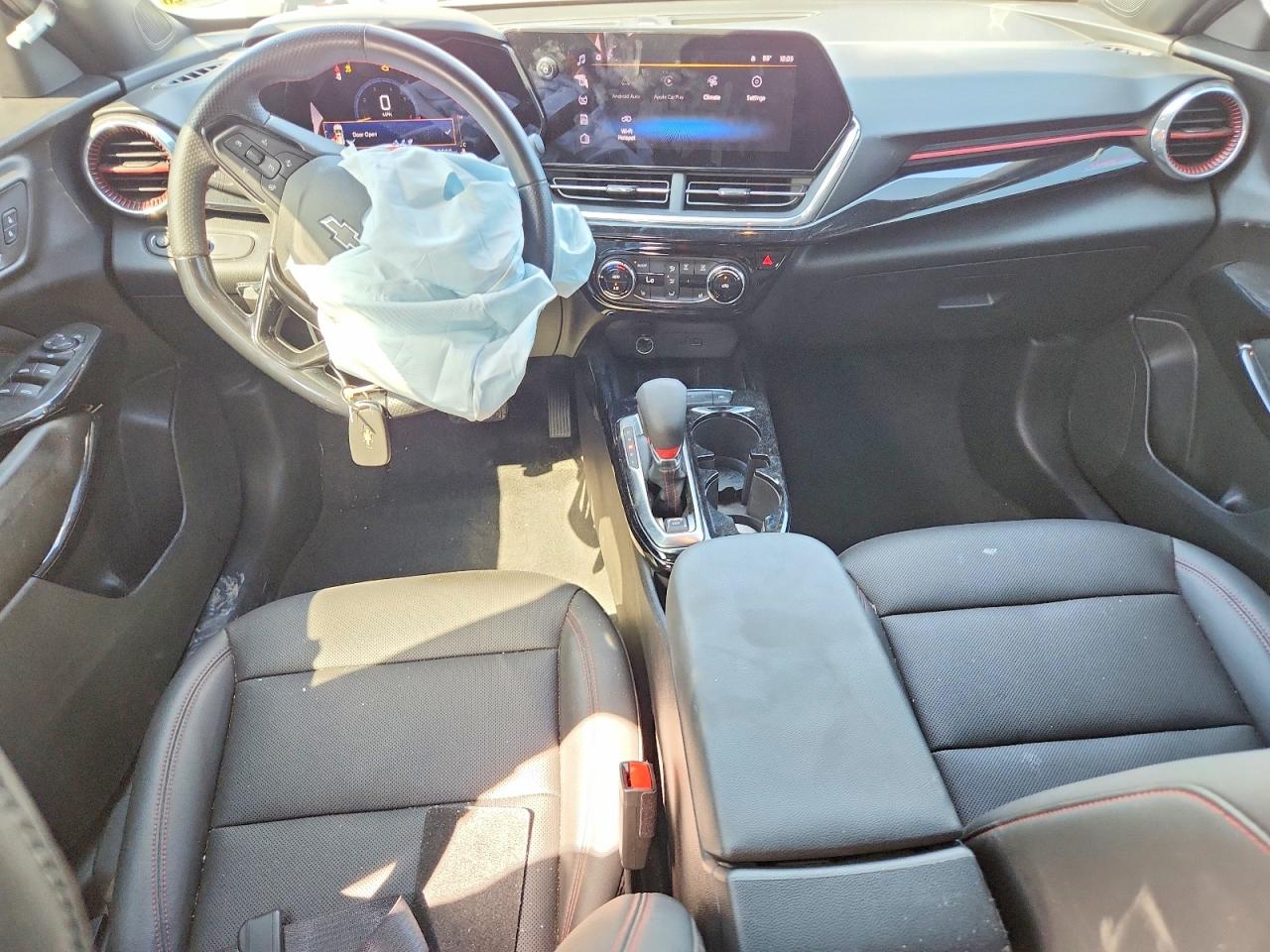 2025 CHEVROLET TRAX