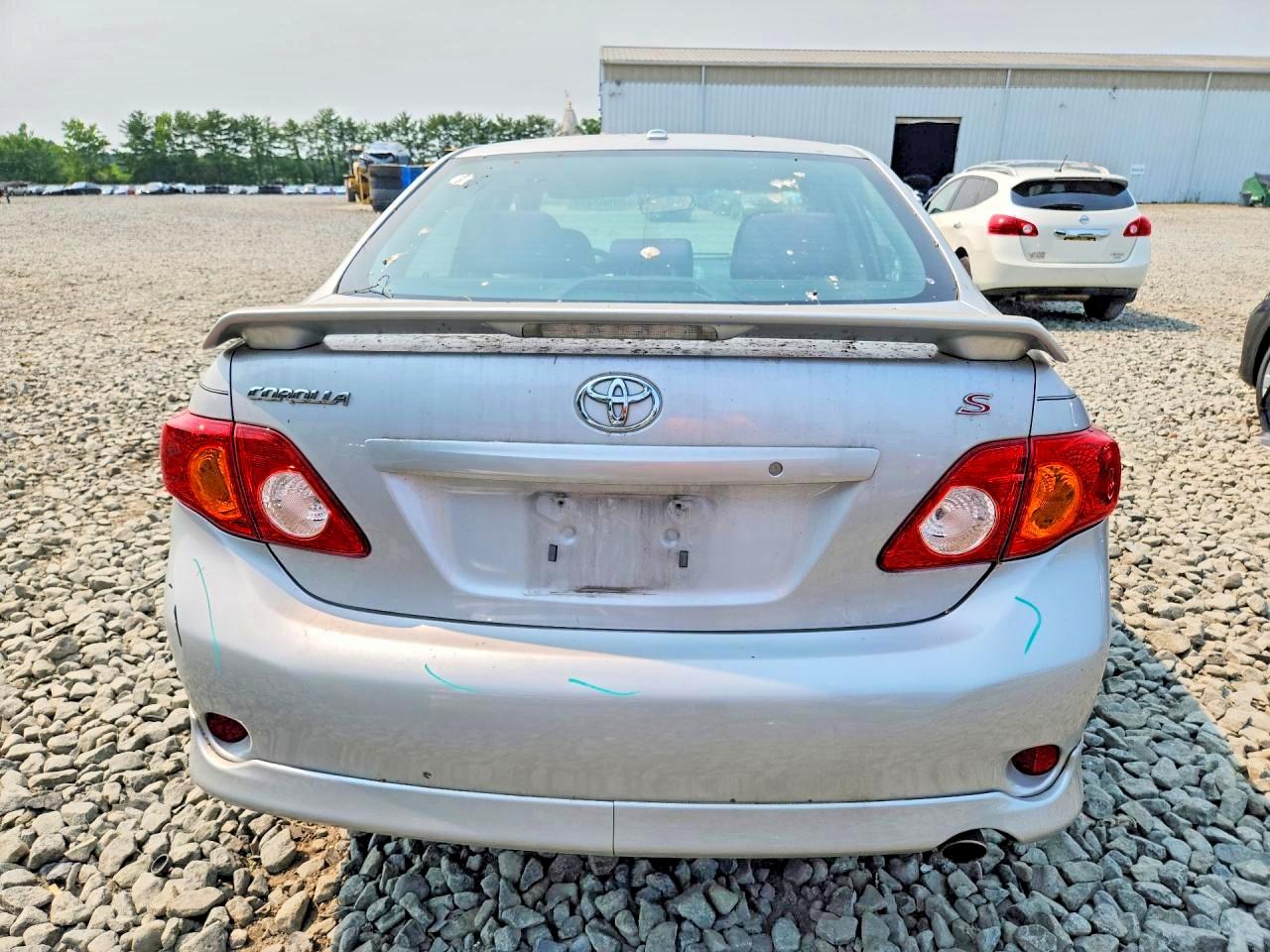 2010 TOYOTA COROLLA