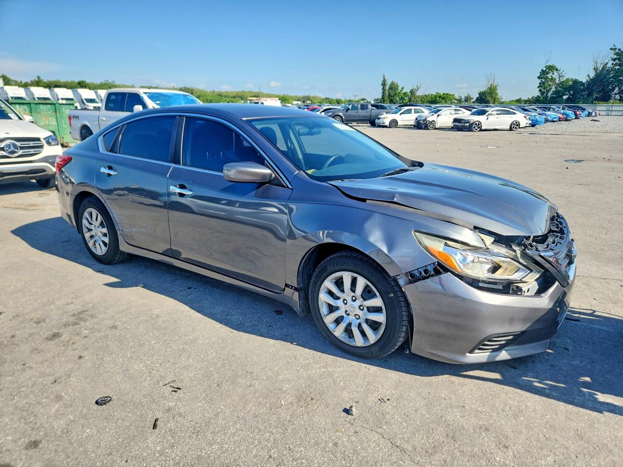2017 NISSAN ALTIMA