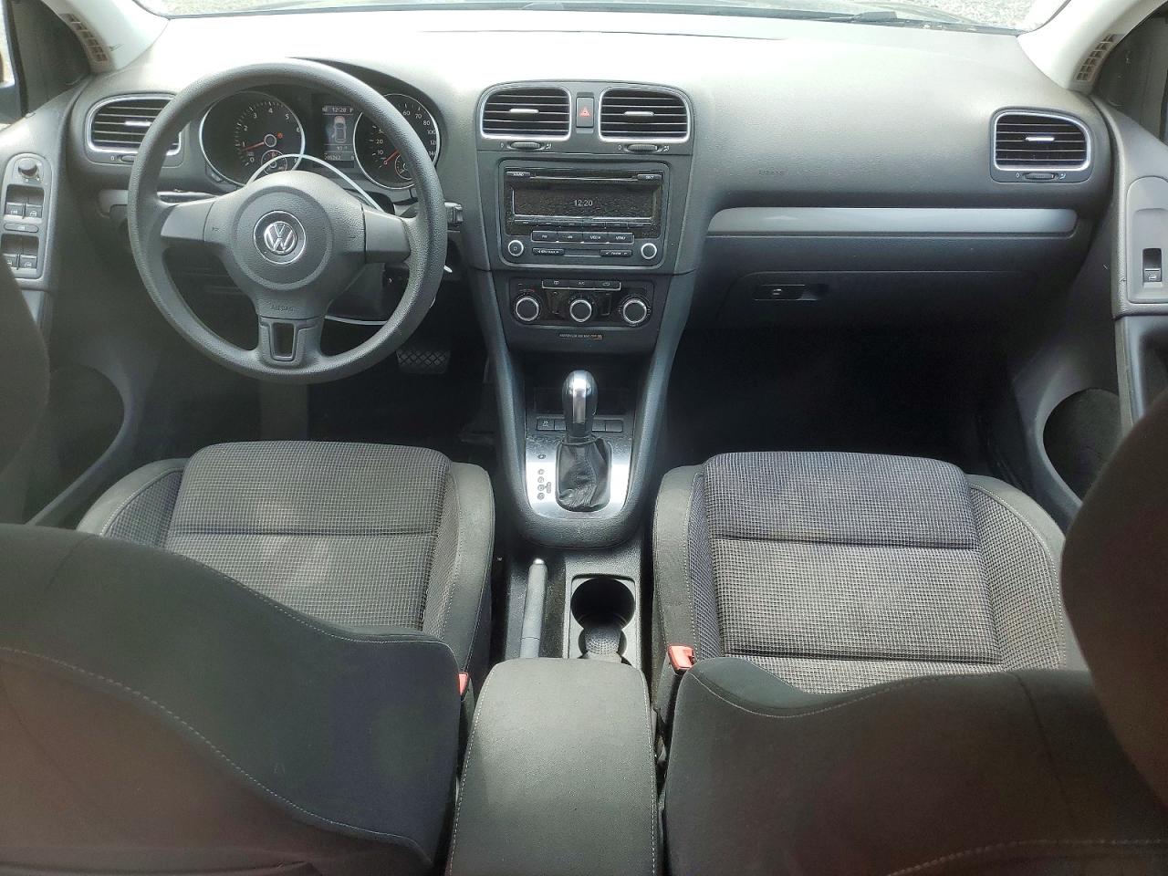2013 VOLKSWAGEN GOLF