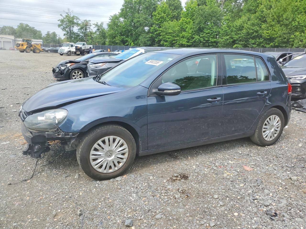 2013 VOLKSWAGEN GOLF