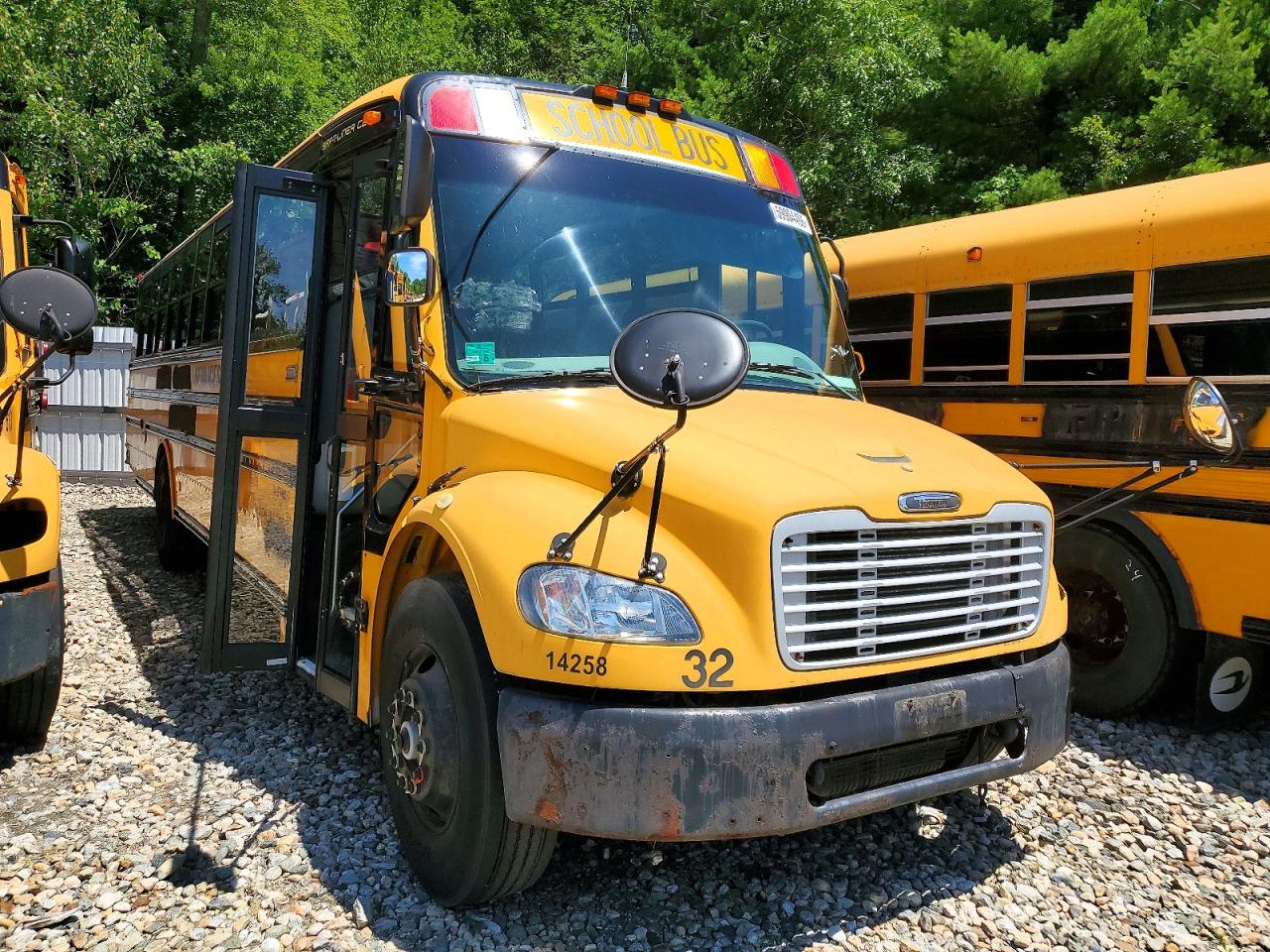 2008 THOMAS SAF-T-LINE