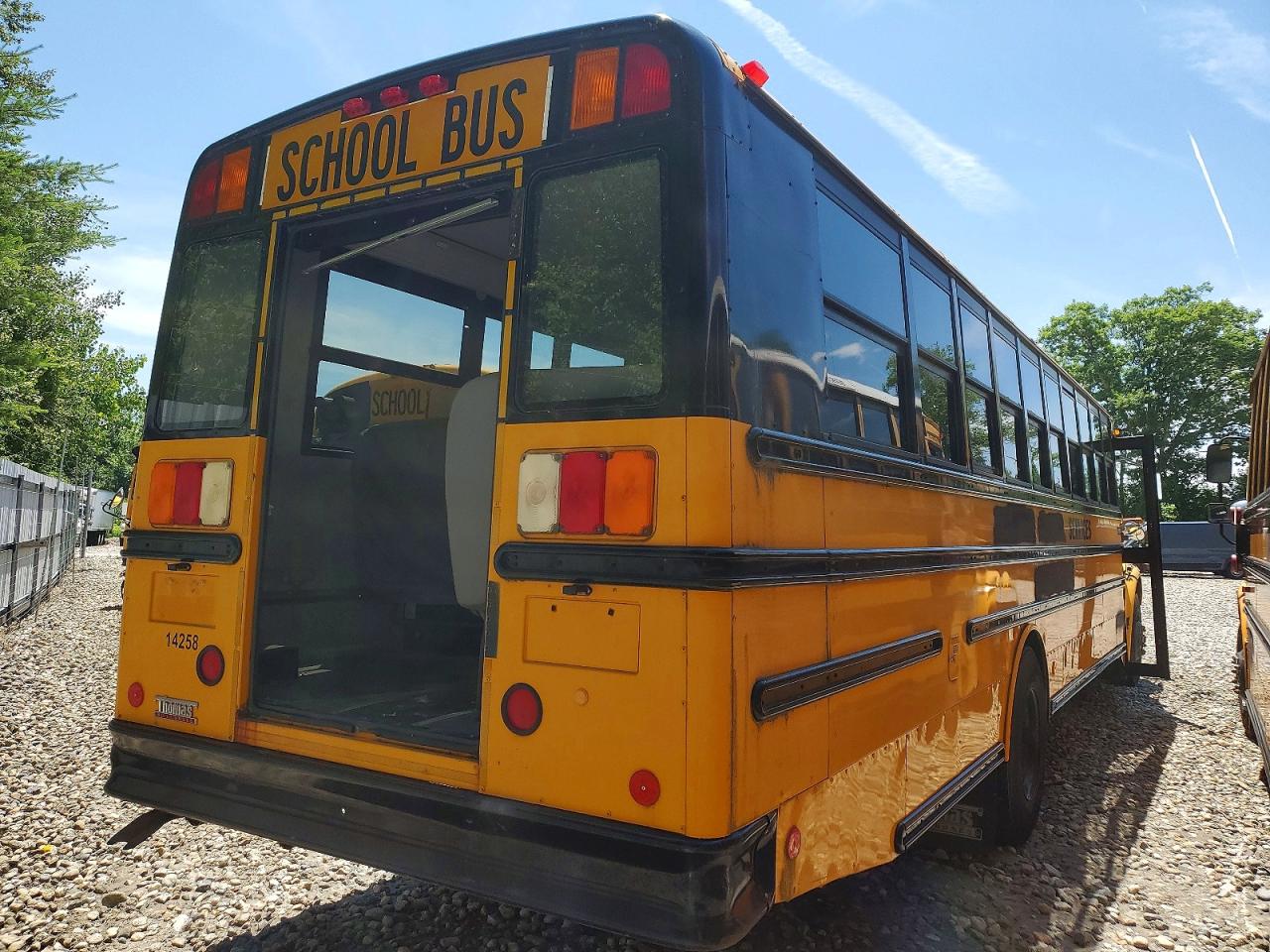 2008 THOMAS SAF-T-LINE