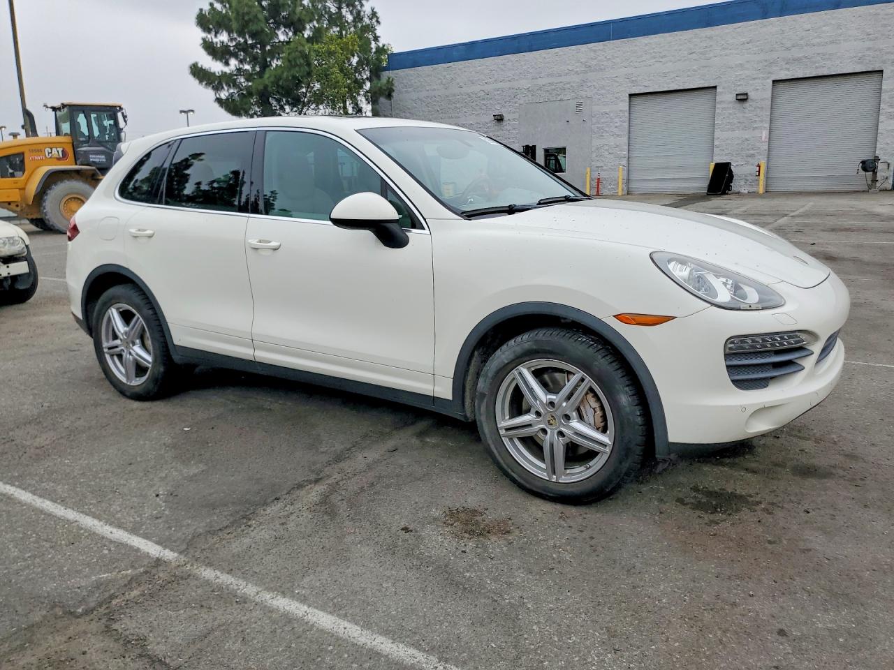 2012 PORSCHE CAYENNE
