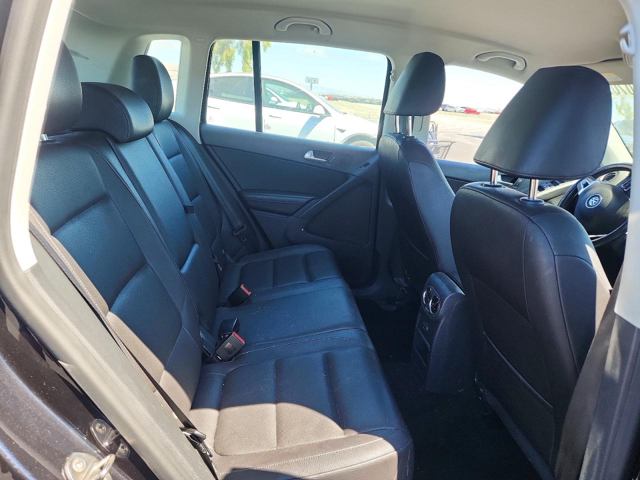 2017 VOLKSWAGEN TIGUAN