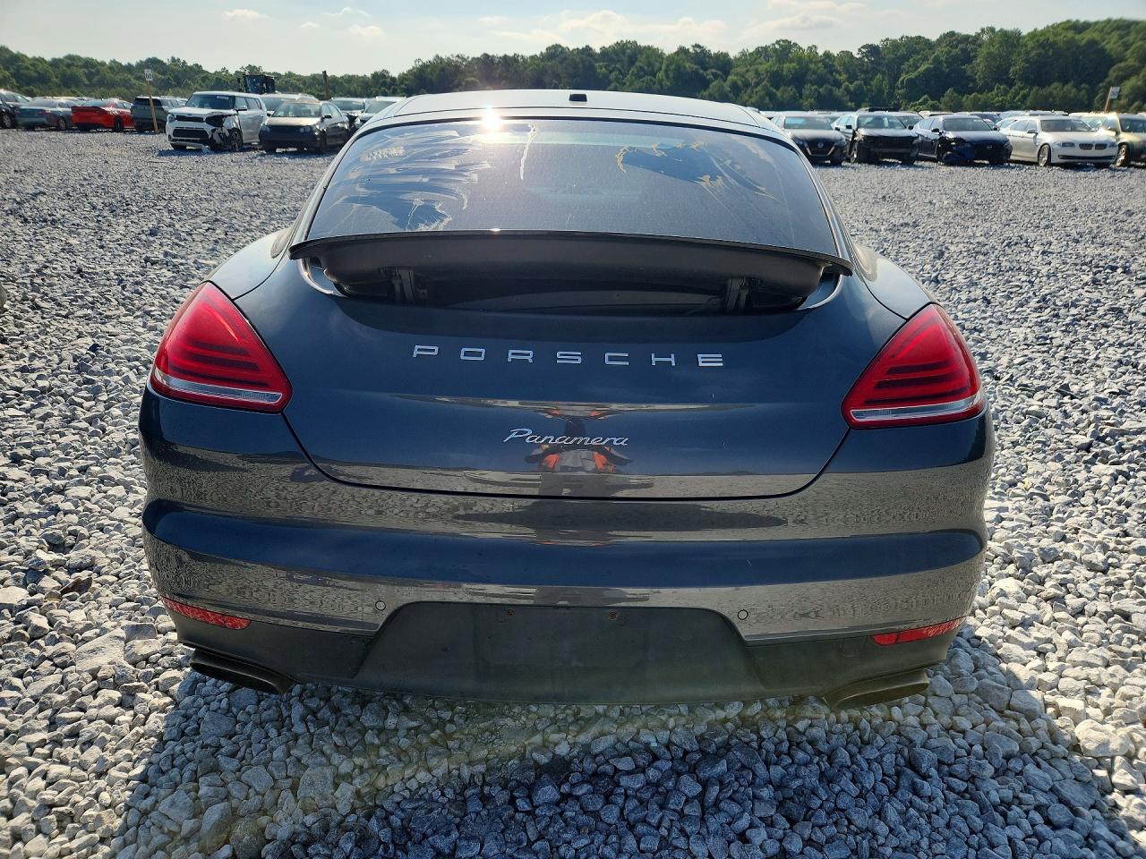 2016 PORSCHE PANAMERA