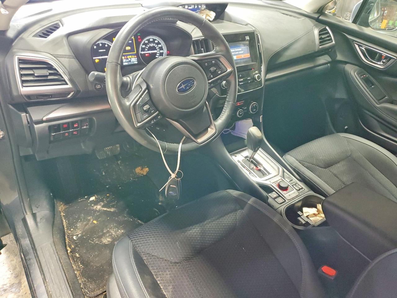 2022 SUBARU FORESTER