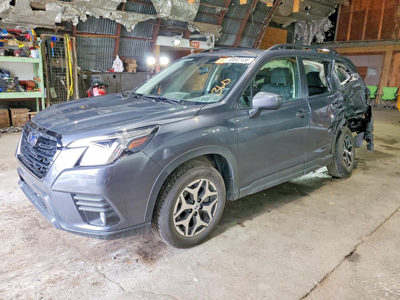 2022 SUBARU FORESTER