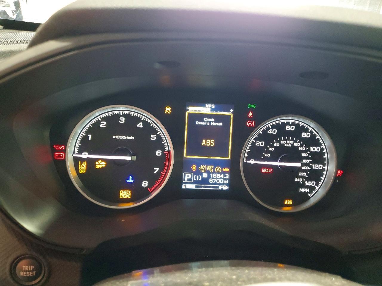 2022 SUBARU FORESTER