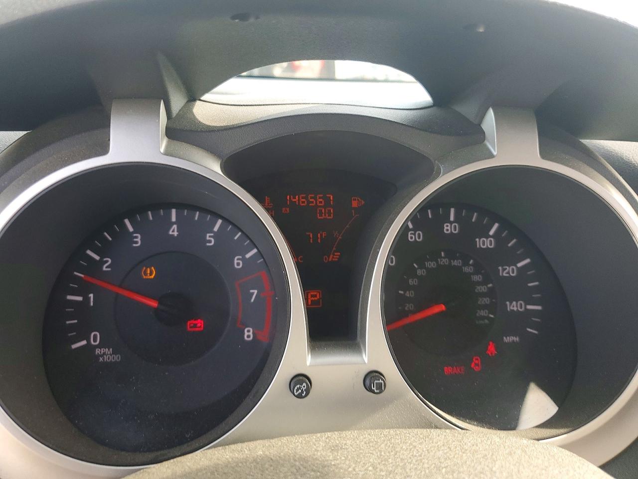 2011 NISSAN JUKE