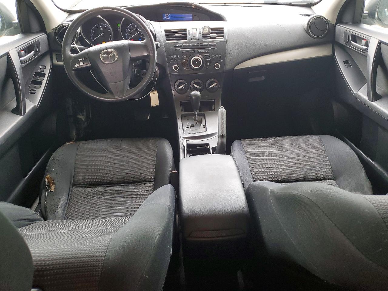 2013 MAZDA 3