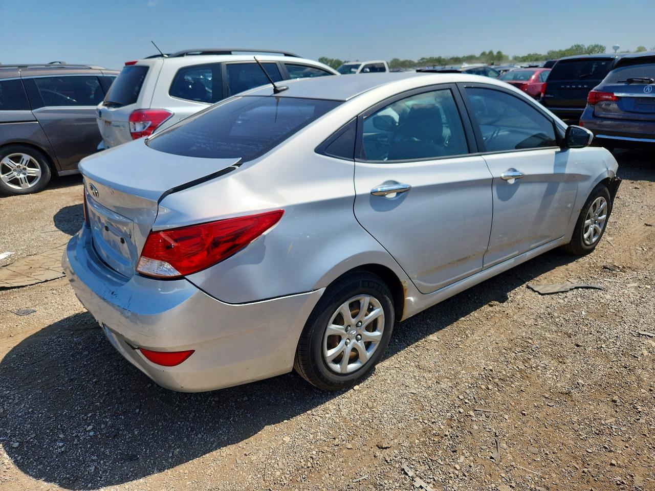 2013 HYUNDAI ACCENT