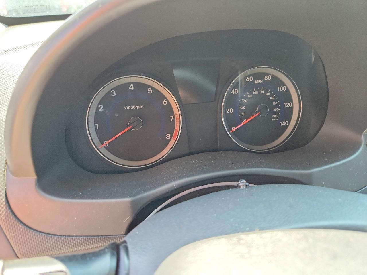 2013 HYUNDAI ACCENT