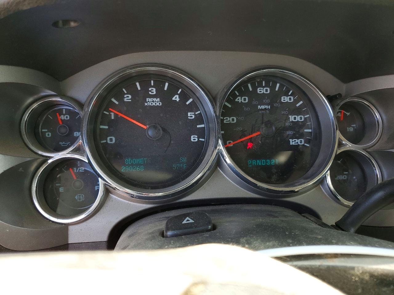 2013 CHEVROLET SILVERADO