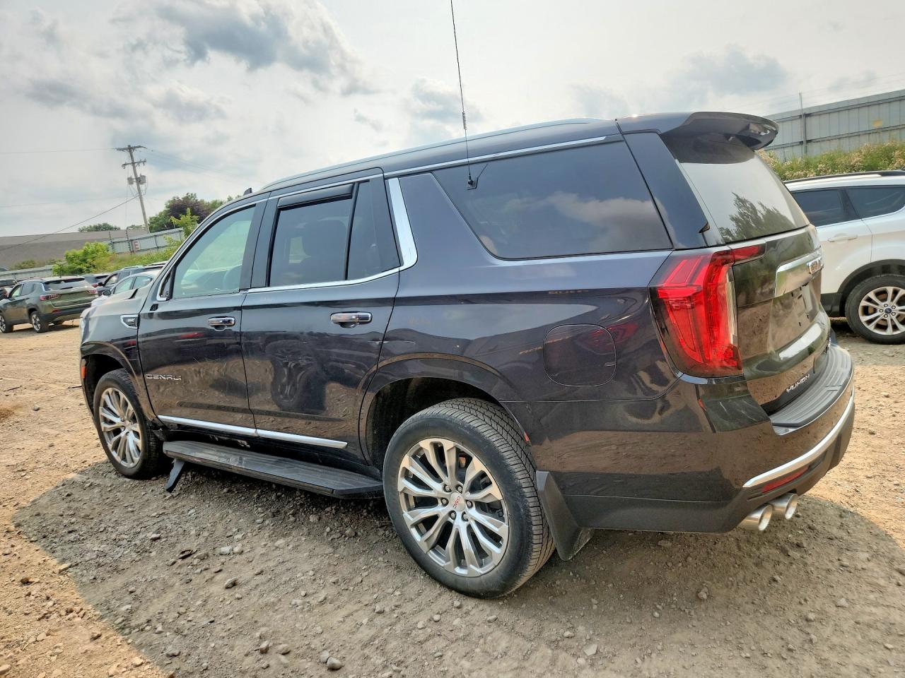 2023 GMC YUKON