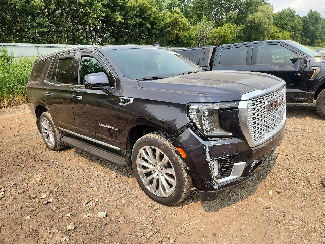 2023 GMC YUKON