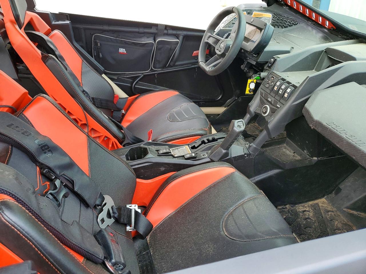 2021 CAN-AM SIDEBYSIDE