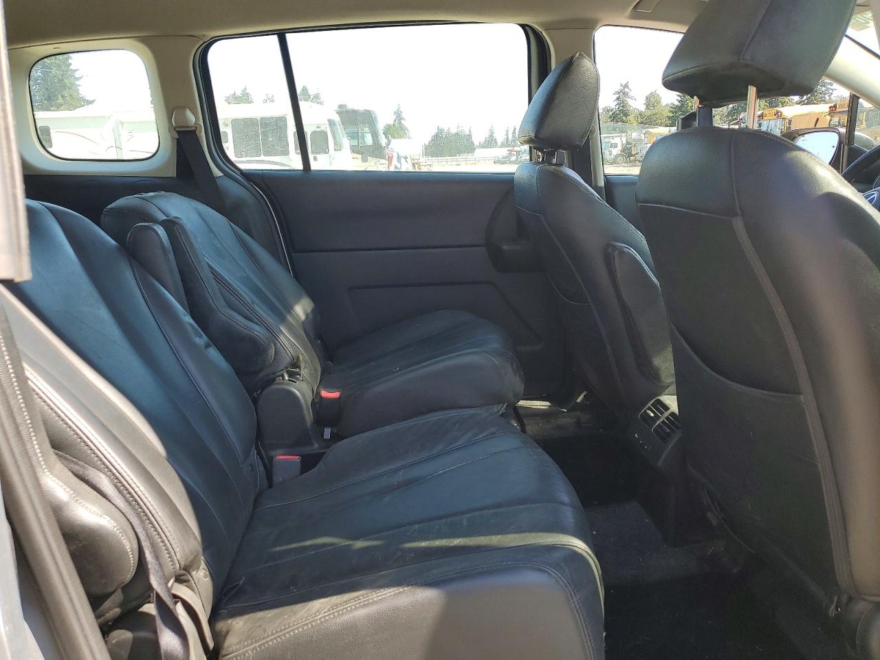 2012 MAZDA 5