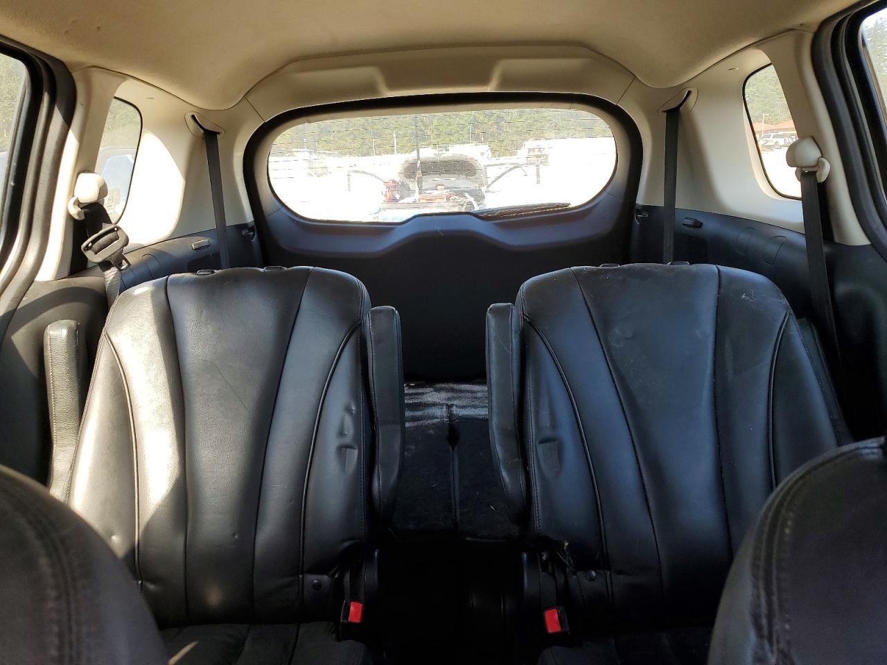 2012 MAZDA 5