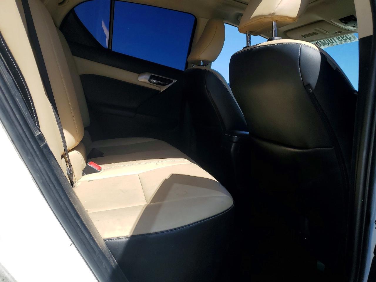 2014 LEXUS CT 200