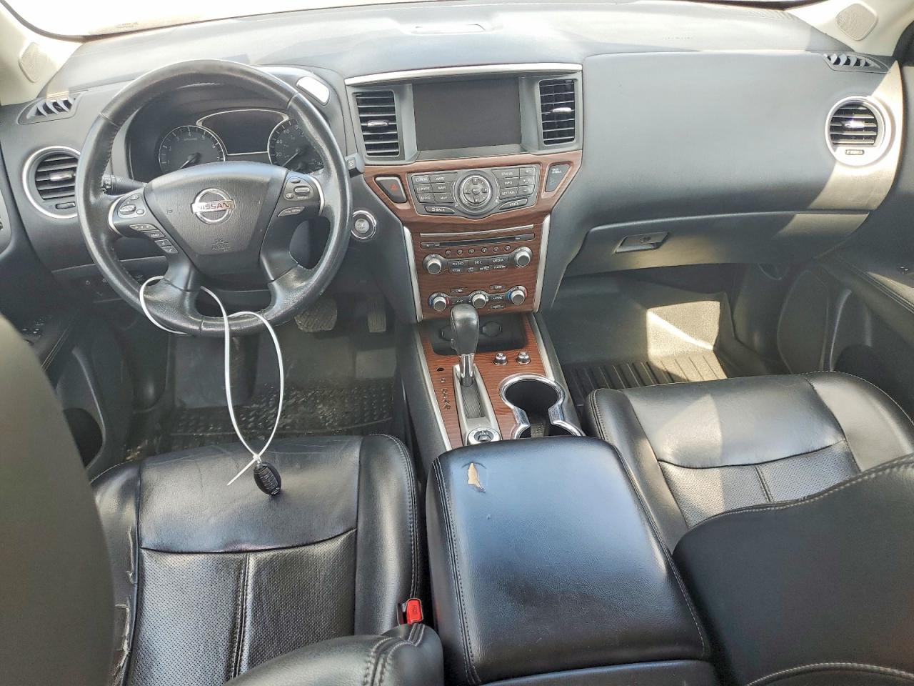 2017 NISSAN PATHFINDER