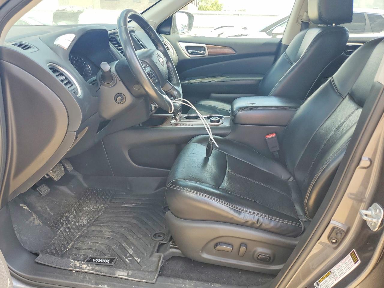 2017 NISSAN PATHFINDER
