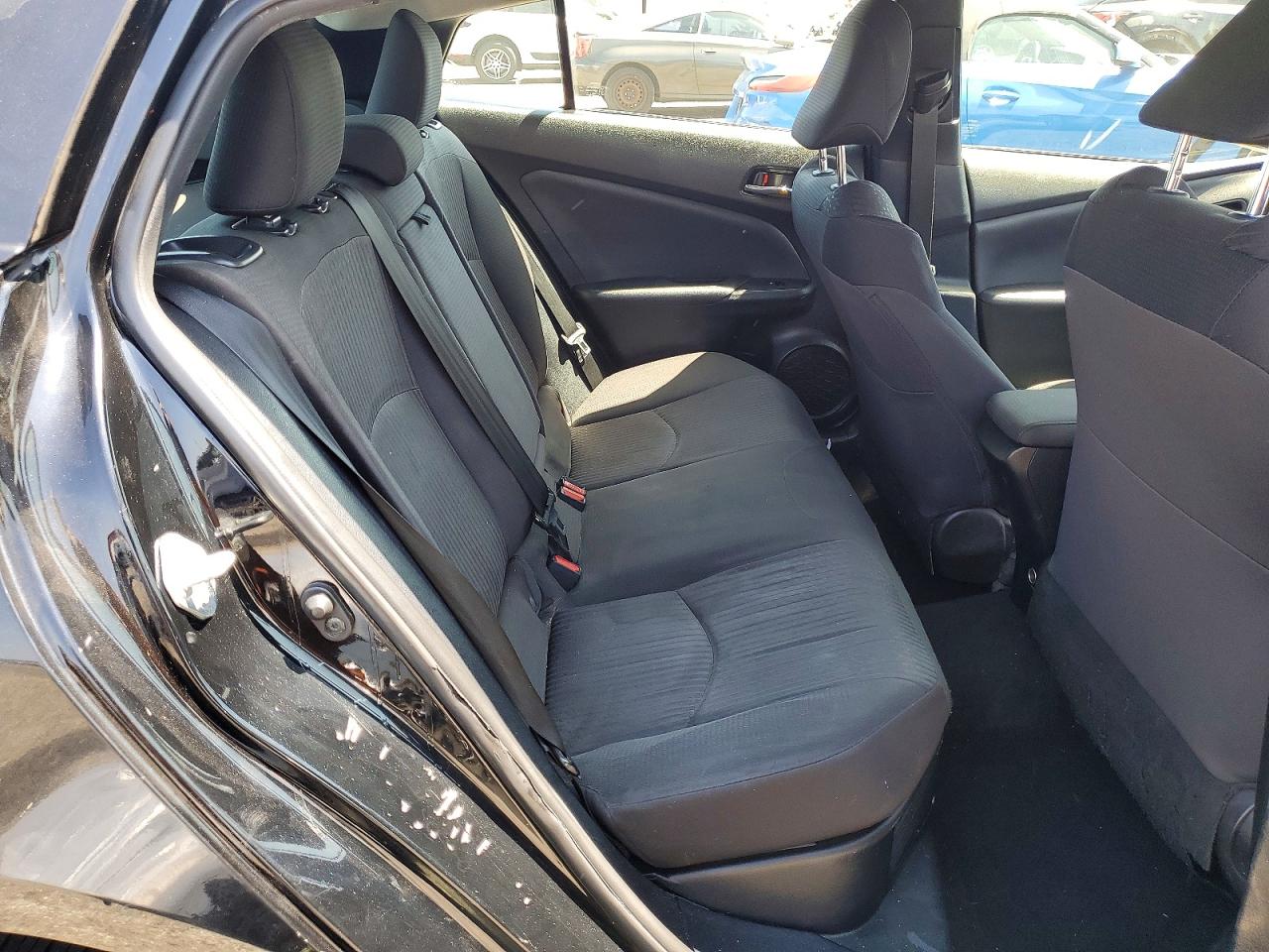 2018 TOYOTA PRIUS