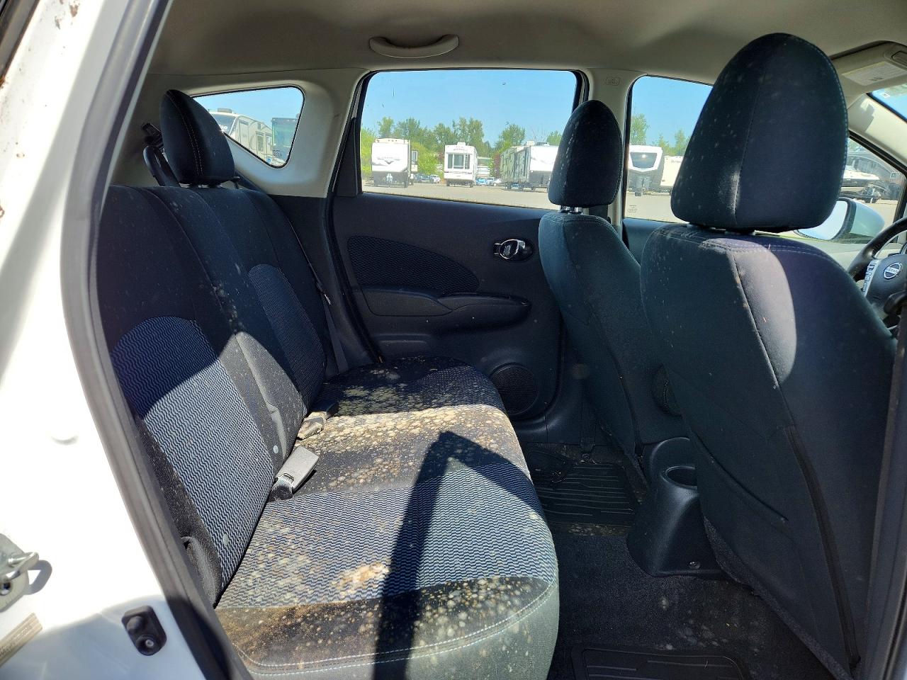 2016 NISSAN VERSA