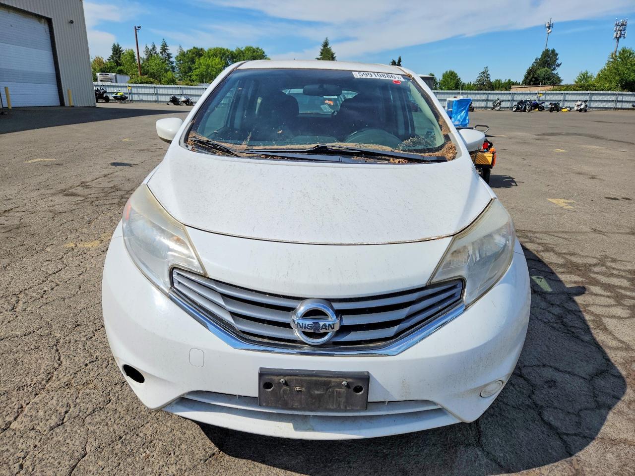 2016 NISSAN VERSA
