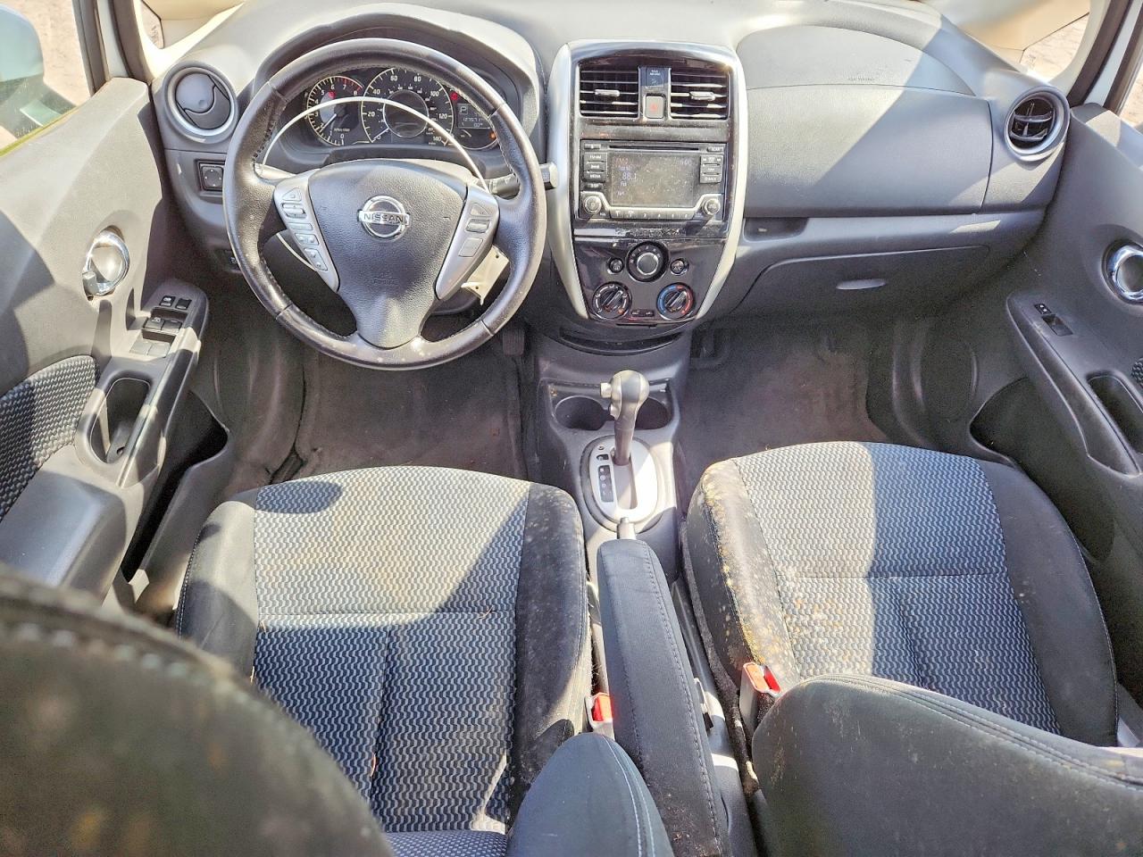 2016 NISSAN VERSA