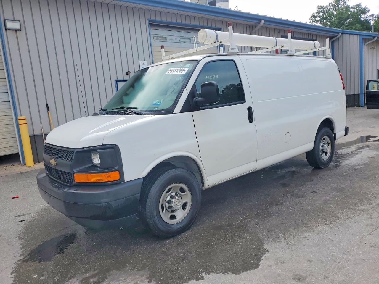 2017 CHEVROLET EXPRESS